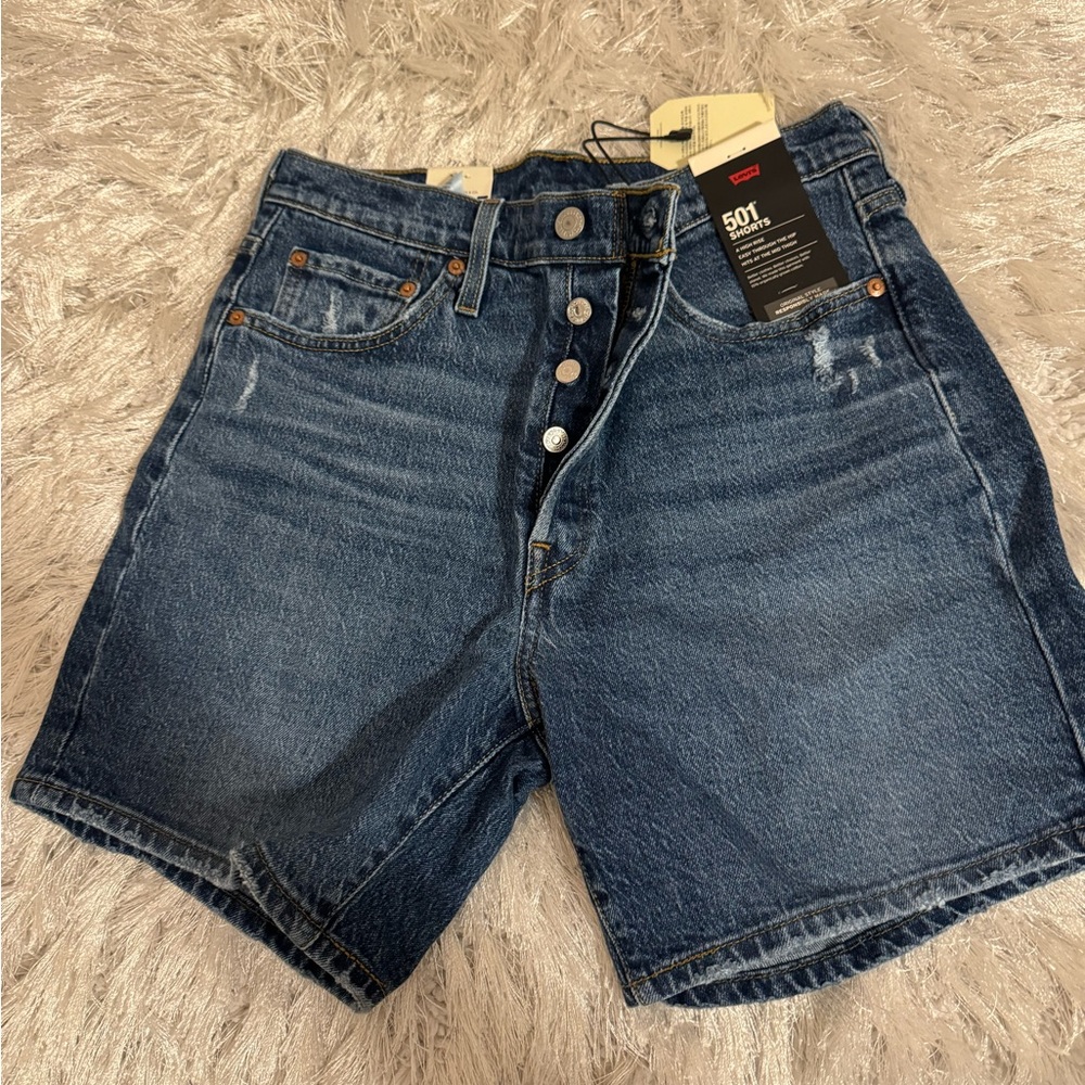 Levi’s 501 denim shorts!